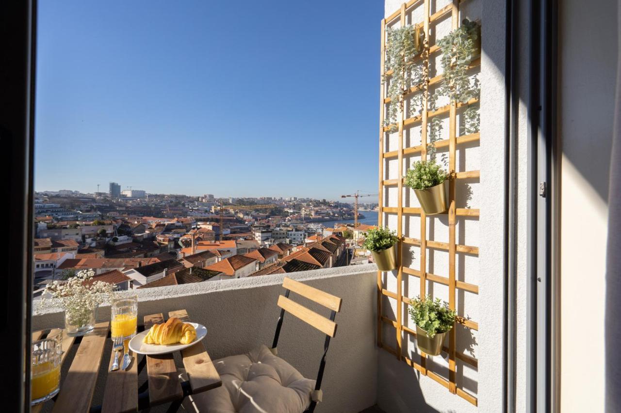 Gaya Avenue Flats - Elegant Contemporary Flats With Balcony Daire Vila Nova de Gaia Dış mekan fotoğraf
