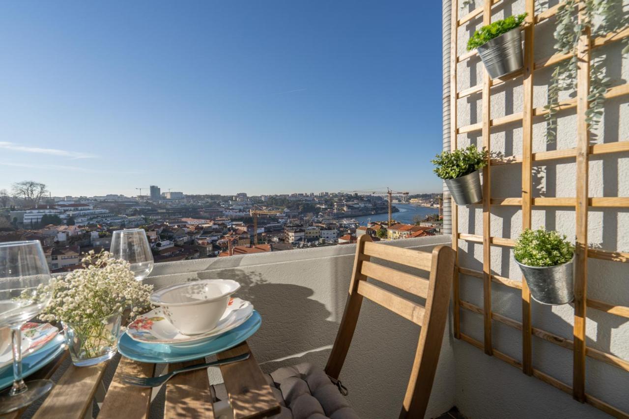 Gaya Avenue Flats - Elegant Contemporary Flats With Balcony Daire Vila Nova de Gaia Dış mekan fotoğraf