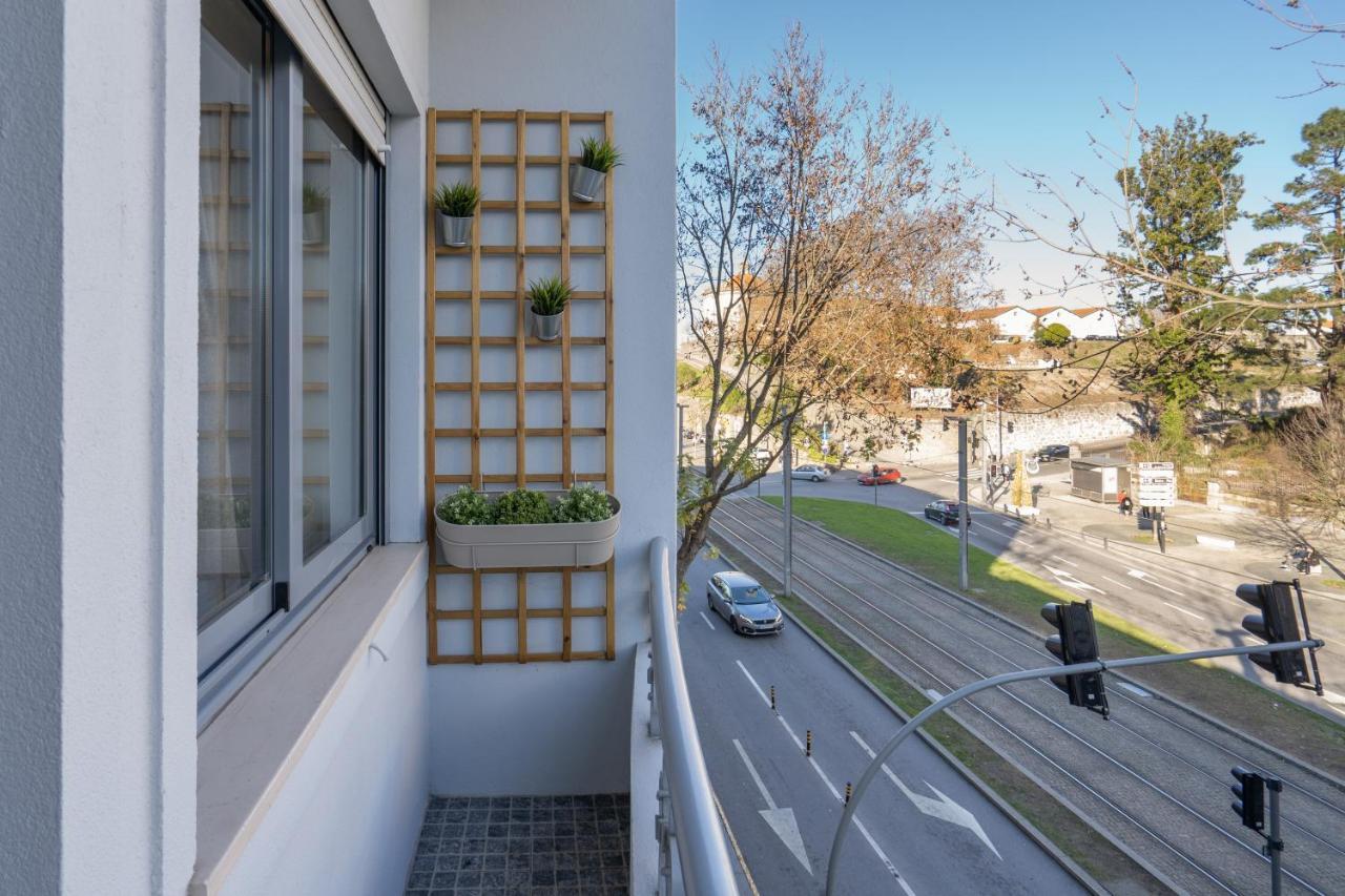 Gaya Avenue Flats - Elegant Contemporary Flats With Balcony Daire Vila Nova de Gaia Dış mekan fotoğraf