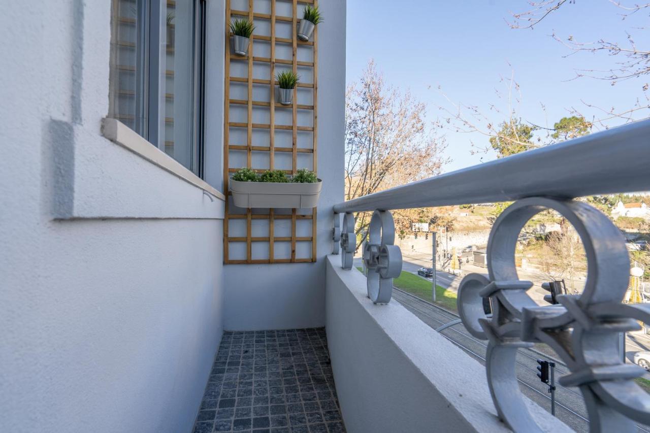Gaya Avenue Flats - Elegant Contemporary Flats With Balcony Daire Vila Nova de Gaia Dış mekan fotoğraf