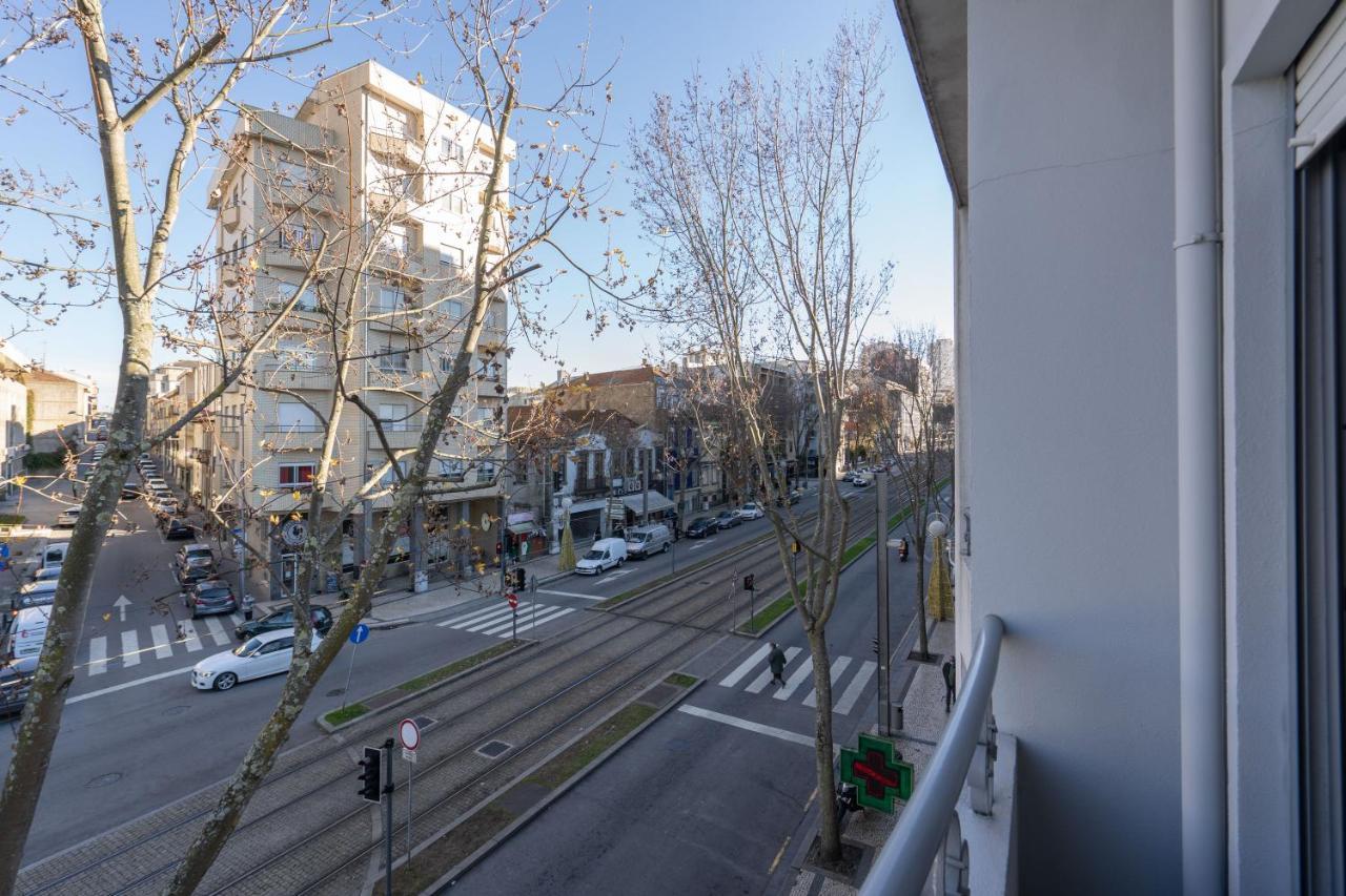 Gaya Avenue Flats - Elegant Contemporary Flats With Balcony Daire Vila Nova de Gaia Dış mekan fotoğraf